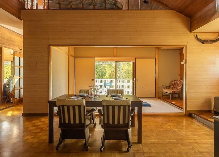 Nikko Forest House